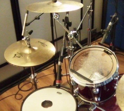 View of Hi-Hat, Snare and Tom1 microphones